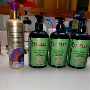 Rosemary Mint Strengthening Leave-In Conditioner   Pantene leave In Conditioner